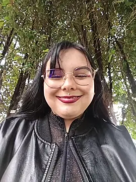 Juliet_elary Live Chatraum