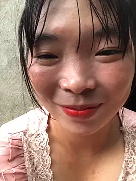 cuty_lusy élő chatszobája