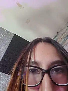 Sara_Love_1 чат на живо