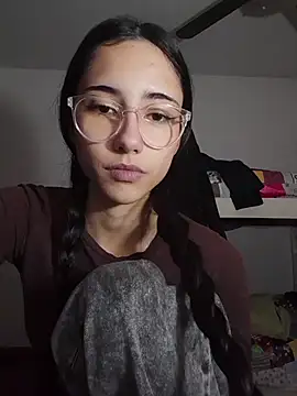 isaaabelaaa Live Chatrum