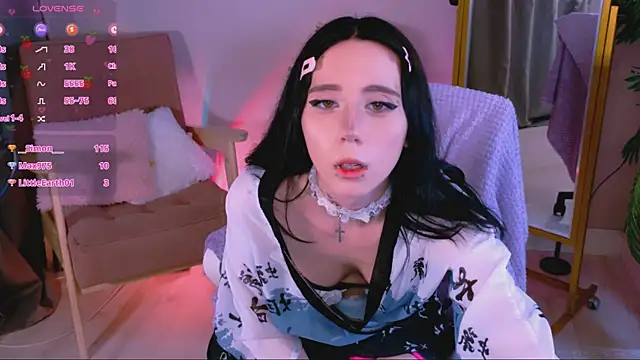 חדר צ'אט בשידור חי של Asuka_miu
