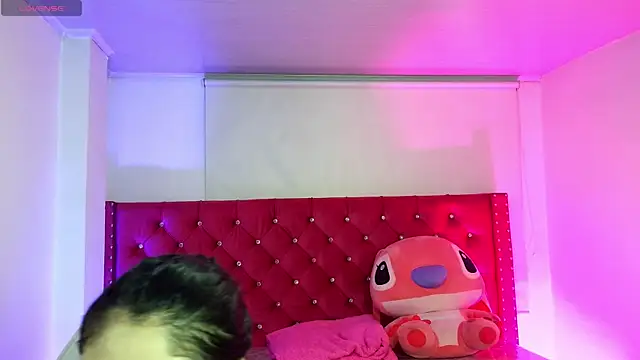 Chat ao vivo de babyy_nicols_m