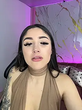 babyy_nicols_m – live chatrum