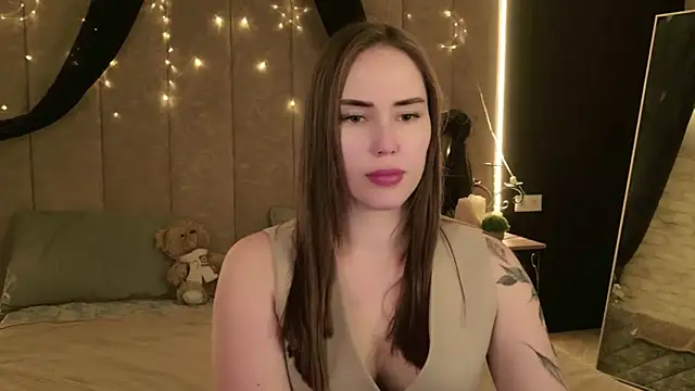 Arielle_Vade Adlı Modelin Canlı Sohbet Odası