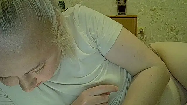 CurvyWild_Lady30 Cameră chat live