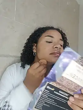 BrianaSweetxxx – live chatrum