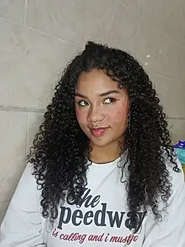 BrianaSweetxxx Cameră chat live