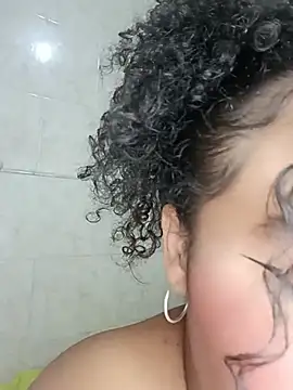 Phòng Chat Trực Tiếp BrianaSweetxxx