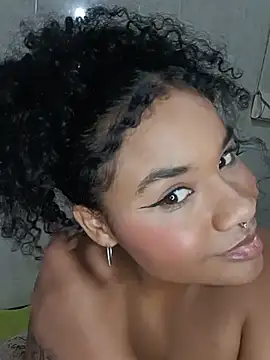 Pokój czatu na żywo – BrianaSweetxxx