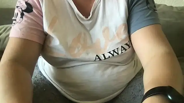 غرفة دردشة FlirtyFrayaXX المباشرة