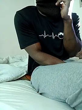 Živá chatovací místnost PussyPounderBlackD