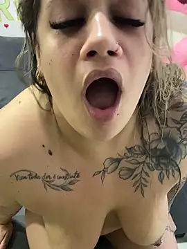 Show sexual ao vivo de kahreal