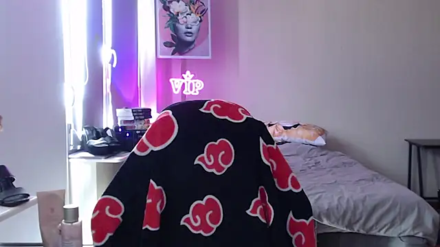 LunaXcherry Live Chatrum