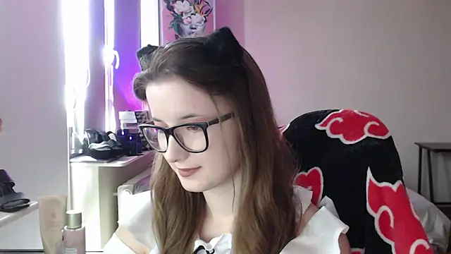 LunaXcherry: онлайн-чат