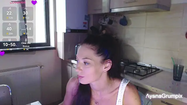 Živá chatovací místnost AyanaGrumpix