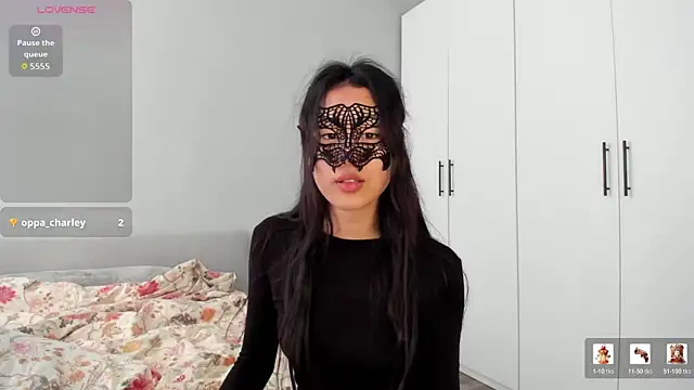 HelenBlazeTrt Adlı Modelin Canlı Sohbet Odası