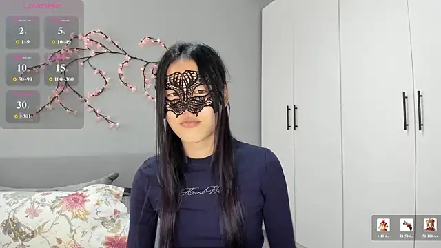 HelenBlazeTrt's Live Chat Room