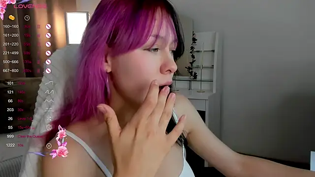 EmilyTrase live-chat rom