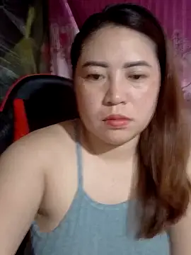 yun_2006 – live chatrum