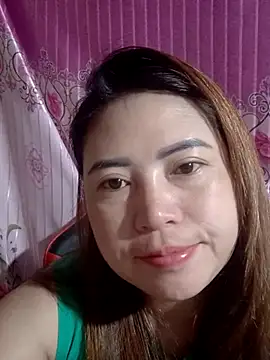 yun_2006 – live chatrum
