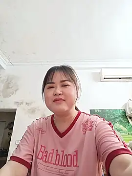 Živá chatovací místnost Kee-kimlee