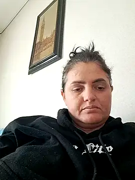 Sony28v élő chatszobája