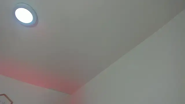 Shopie_Coluccin Live chat-huone