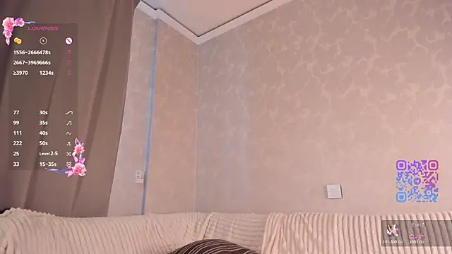 Živá chatovací místnost Mirrrra1
