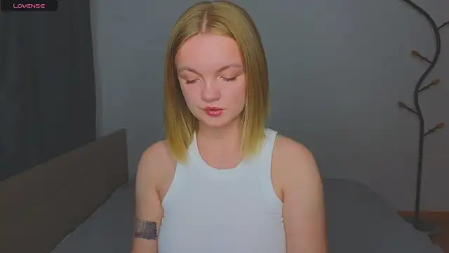 Онлайн чат StellaBunny