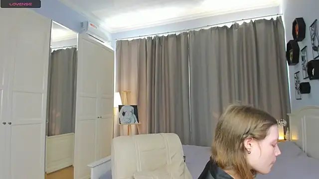 Sala de chat ao vivo de LavenderMitten