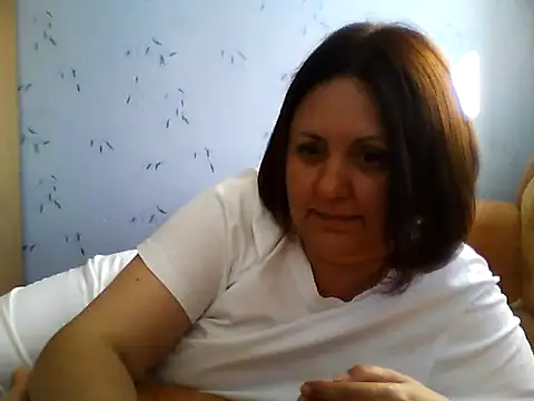 LockyCharm111's Live Chat Room