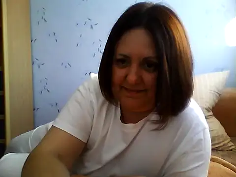 LockyCharm111's Live Chat Room