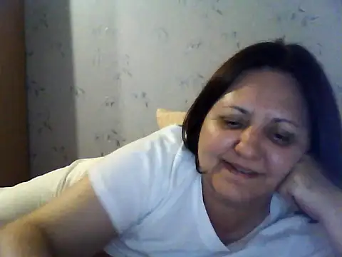 LockyCharm111's Live Chat Room