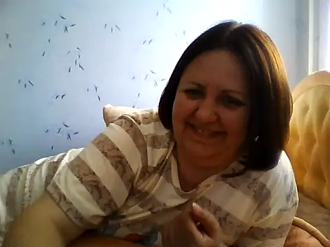 LockyCharm111 Live Chatraum