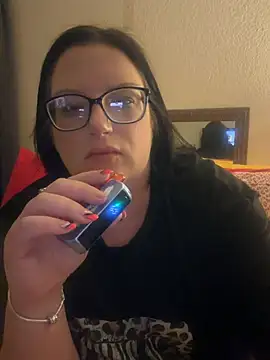 FreakOnALeash3261 Adlı Modelin Canlı Sohbet Odası