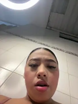 valerie20_ 现场聊天室