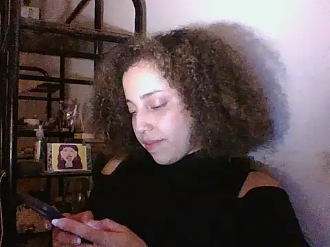 Živá chatovací místnost Naomi_888