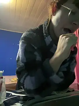 Luna33- – live chatrum