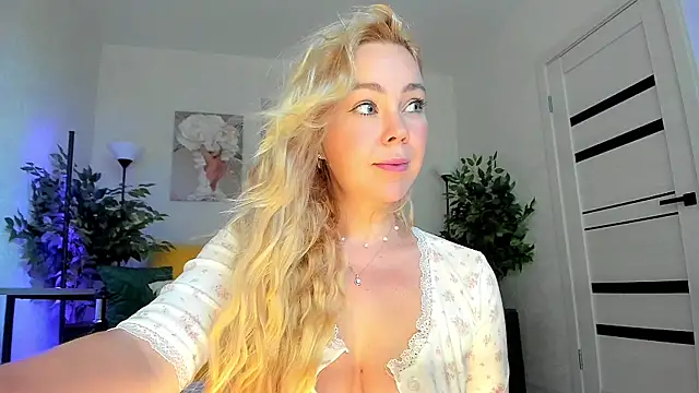 غرفة دردشة caty_kiss المباشرة