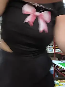 Sala de chat ao vivo de haffsa__