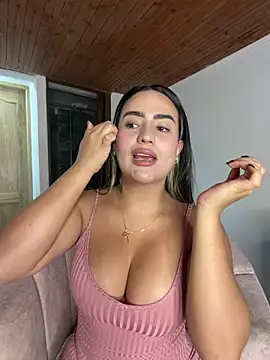 Miilana_ Live Chatraum