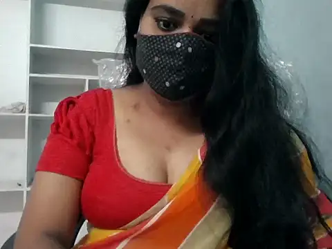 Rathi-priyaa's Live Chat Room