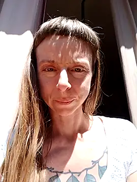 Sexwestworld Adlı Modelin Canlı Sohbet Odası