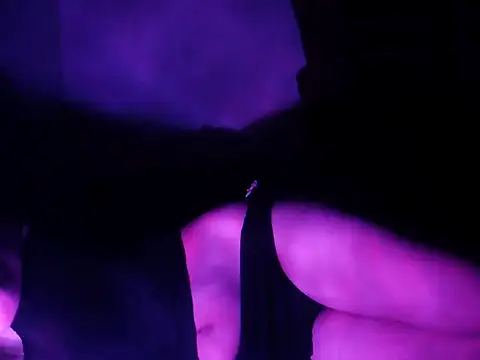 _MikamiYua Live Chatraum