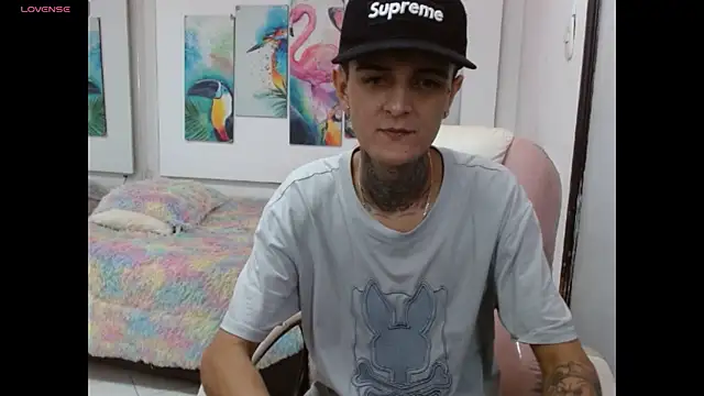 benjamin_anthony – Naživo XXX chat