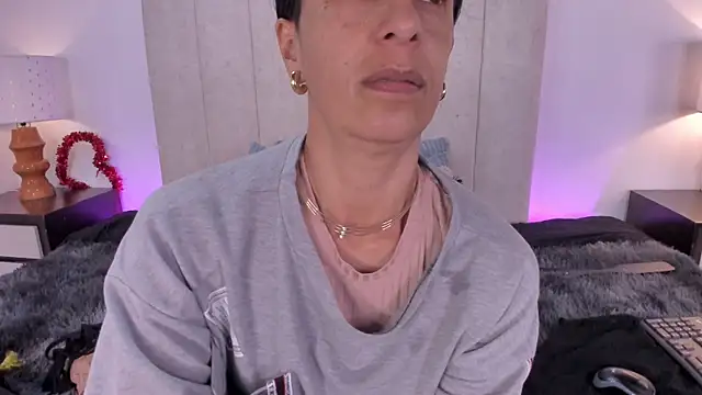 MissMilf_ Live Chatraum