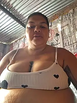Juli_Powln Live chat-huone