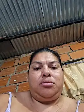Juli_Powl live-chat rom