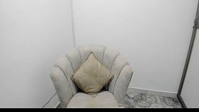alexx_cum18 – Kamerová šou