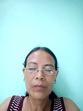toyo_668 Adlı Modelin Canlı Sohbet Odası